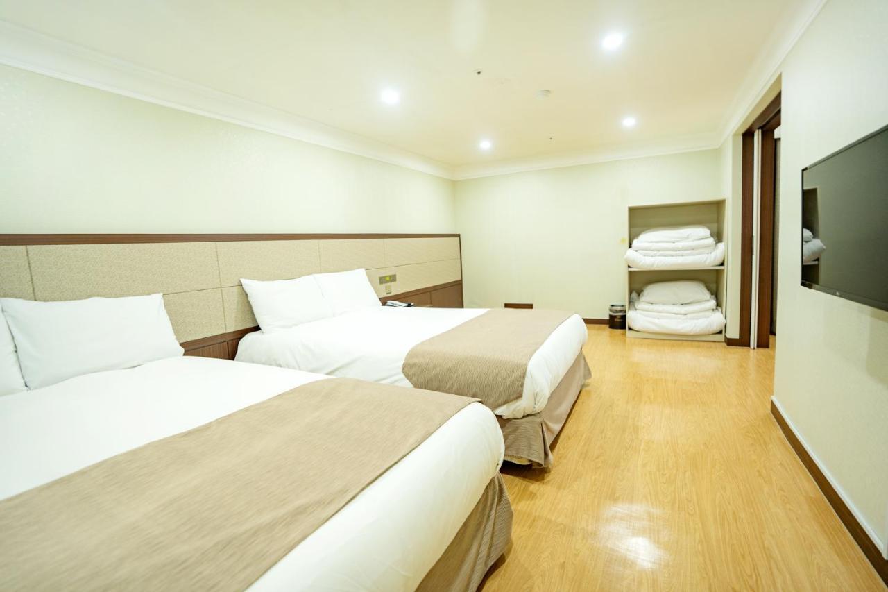 Hotel Jeju Robero Exterior foto