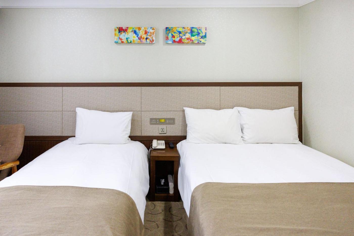 Hotel Jeju Robero Exterior foto